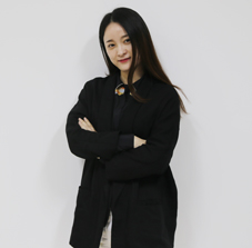 李莉