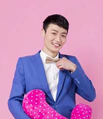 重庆市永川区宏鑫亿装饰工程有限公司周忆