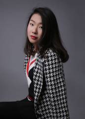 合飞亚装饰魏泉镜
