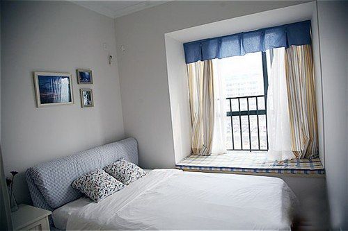 卧室阳台窗帘