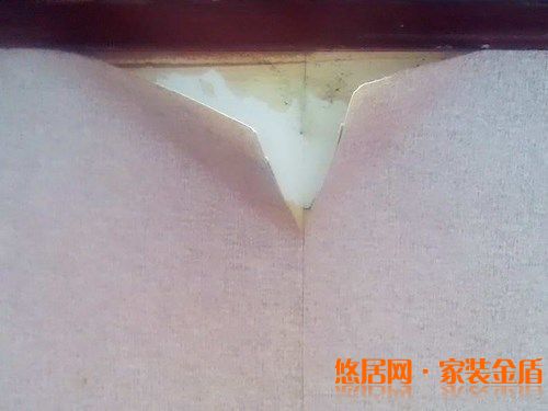 壁纸翘边的问题