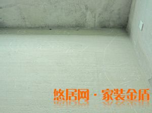 贴砖前基层面清理