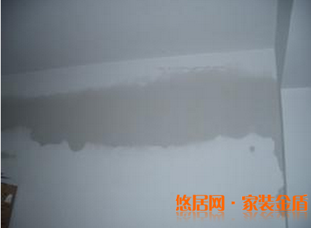 房屋墙面渗水的原因