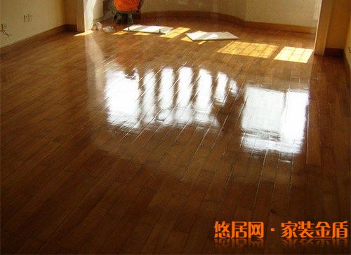 装修后地板的平时养护需要注意哪些?