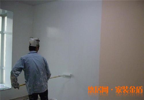 墙面涂料施工的步骤是怎样的？