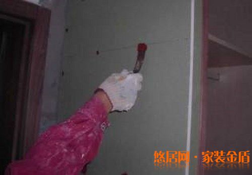墙面的乳胶漆几种施工方式的优缺点?