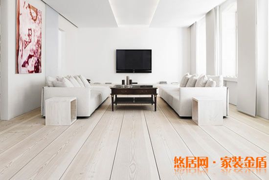 地板受潮怎么办?三招就能轻松解决