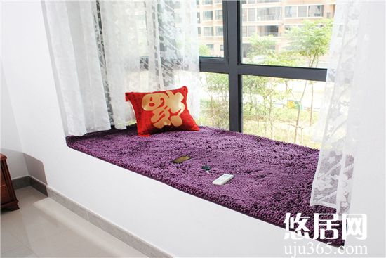 雪尼尔飘窗垫效果图